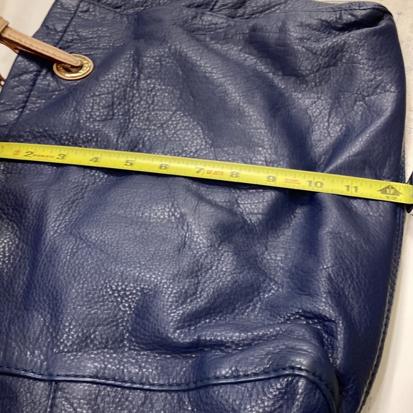 Michael Kors Handbag - Picture 9 of 12